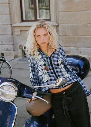 Fran bluse Blue Check Sissel Edelbo 